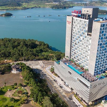 Ramada Plaza By Wyndham Dolsan Yeosu Hotel Exterior photo